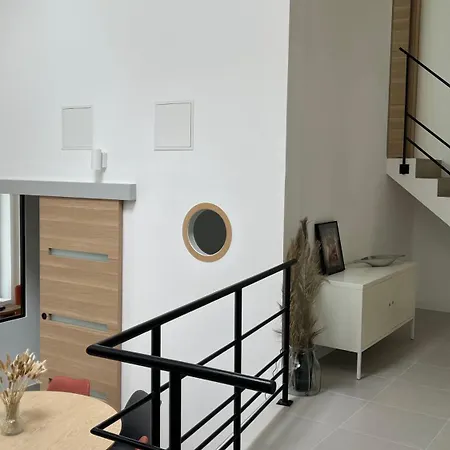 Lofty Au-lac Renovated In 2024 ルルド